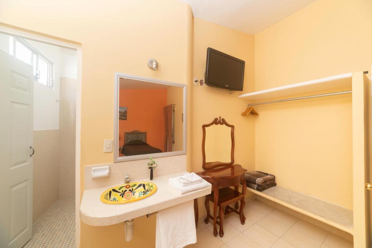 אוריסבה Hotel Del Rio מראה חיצוני תמונה